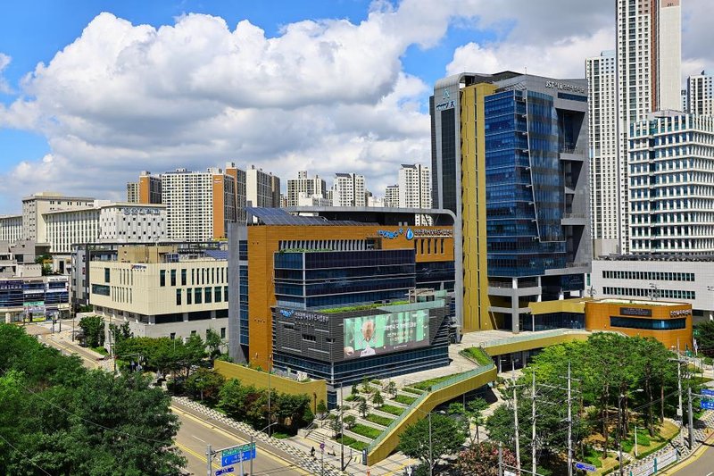 인천시 상수도사업본부가 유입밸브를 교체하는 부평정수장 전경