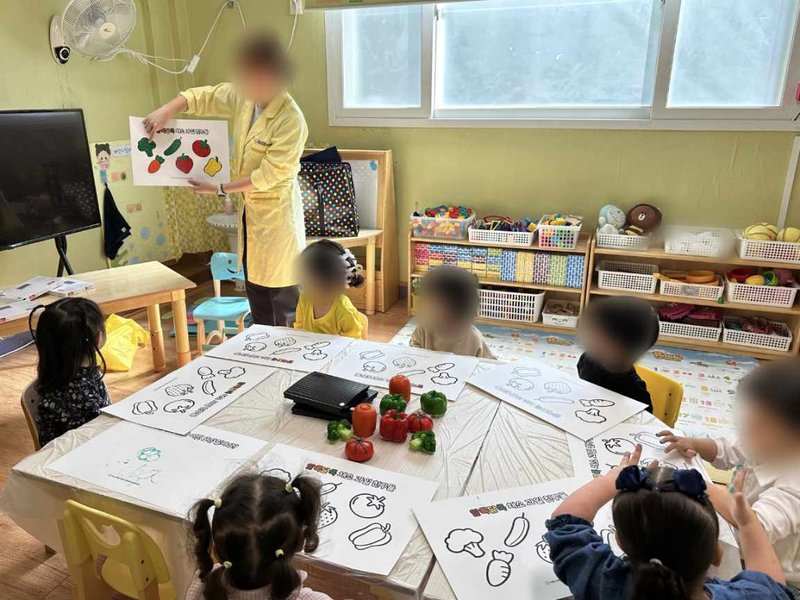 '폼폼 알록달록 푸드파티'에 참여한 어린이들의 체험 활동 모습. 미추홀구 제공