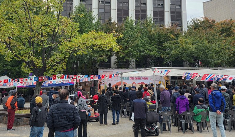 주안1동 주민총회 및 주안 원(ONE) 가요제 행사장 현장. 미추홀구 제공
